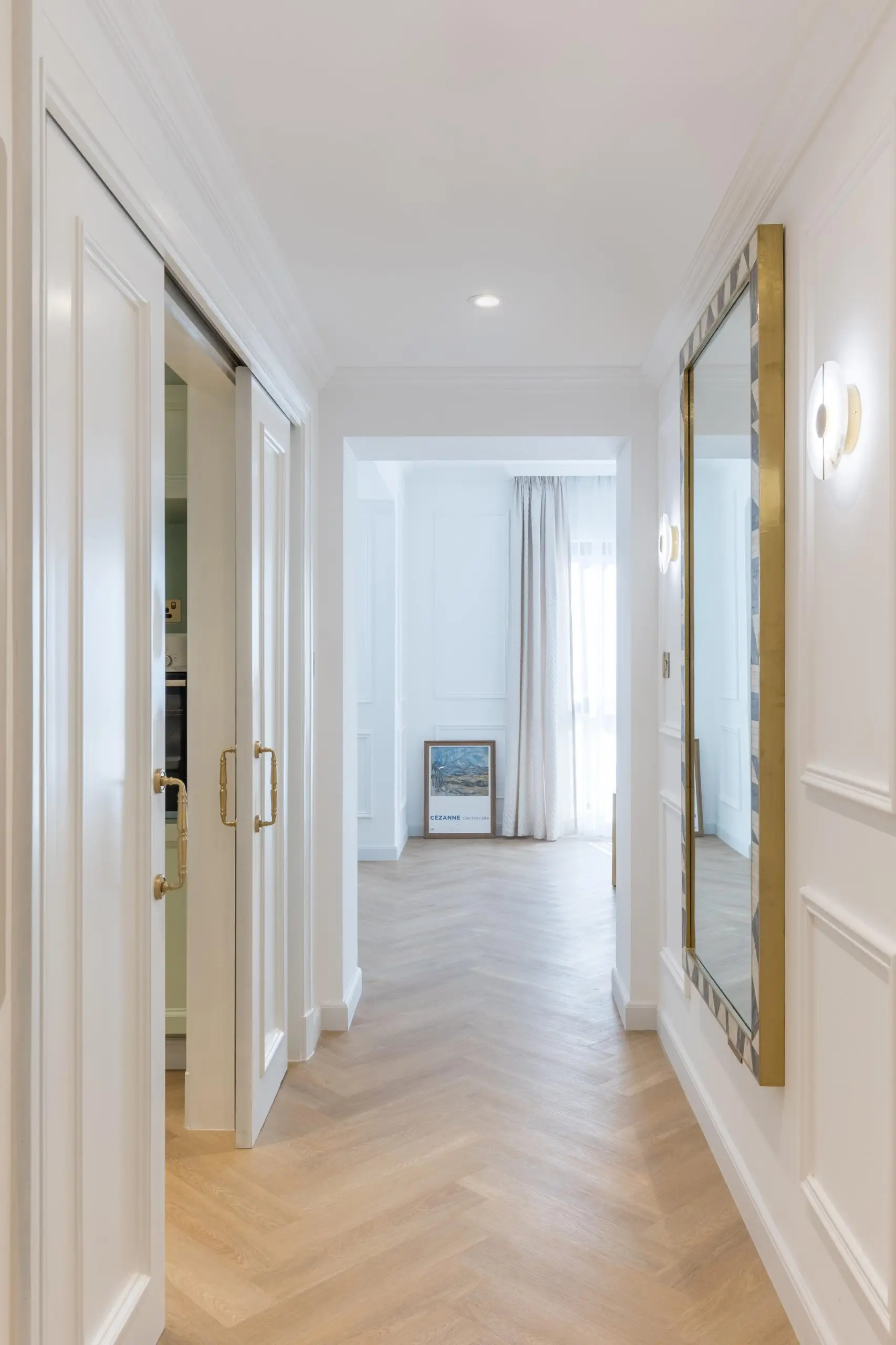 whatsapp_image_2025_04_25_at_16_12_12_1_scaled_1_1x